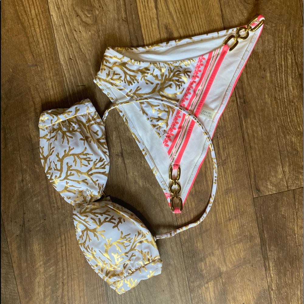 Victoria’s Secret two piece bikini swimsuit!